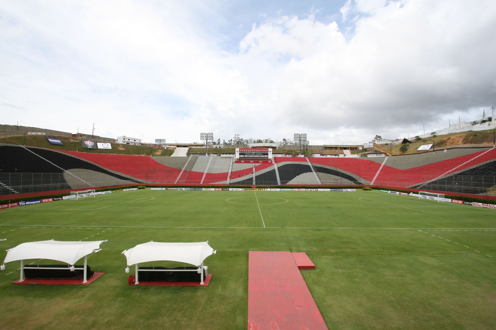 Vista panorâmica do Barradão, estádio do Vitória, em Salvador