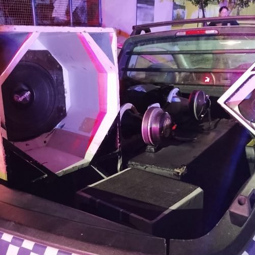 Operação Feira Quer Silêncio apreendeu equipamentos neste domingo