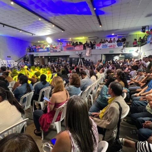 ENCONTRO DE ACM NETO COM APOIADORES É CANCELADO APÓS AVIÃO NÃO CONSEGUIR POUSAR EM FEIRA DE SANTANA