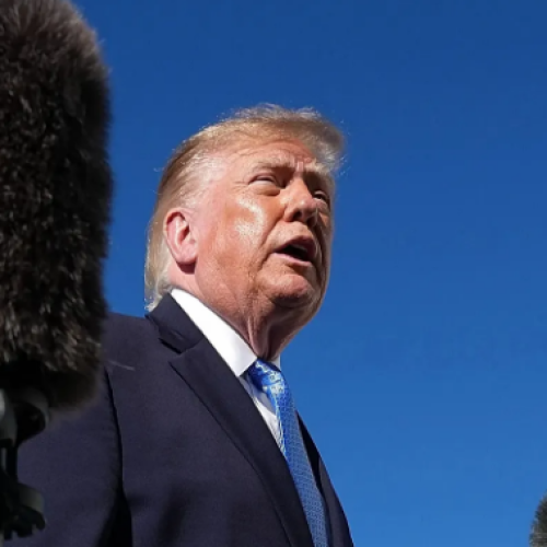 Trump chama eleição no Brasil de “grande vergonha” e diz que Lula pediu neutralidade